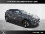 Used 2020 Kia Sportage LX image 3