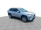 Used 2020 Toyota RAV4 XLE Premium image 2