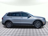 Used 2021 Volkswagen Tiguan S image 3