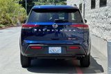 Used 2022 Nissan Pathfinder SV image 5