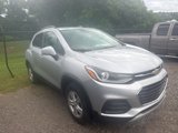 Used 2021 Chevrolet Trax LT w/ LT Convenience Package image 2
