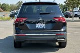 Certified 2024 Volkswagen Tiguan SE image 5