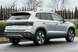 New 2025 Volkswagen Taos SE image 4
