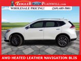 Used 2016 Nissan Rogue SL image 2