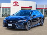 Used 2021 Toyota Camry SE image 3