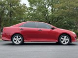 Used 2012 Toyota Camry SE image 2