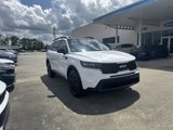 Used 2022 Kia Sorento S w/ Panoramic Sunroof Package image 3