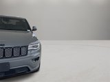 Used 2022 Jeep Grand Cherokee Laredo X image 4