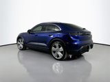 Used 2024 Porsche Macan 4 Electric image 3