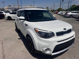 Used 2017 Kia Soul + image 4