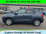 Used 2022 Chevrolet Trax LT w/ LT Convenience Package image 2