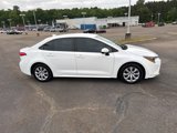Used 2021 Toyota Corolla LE image 4