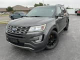 Used 2017 Ford Explorer XLT image 3
