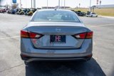 Used 2023 Nissan Altima 2.5 SV image 4