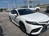 Used 2022 Toyota Camry SE image 5