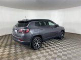 Used 2024 Jeep Compass Limited image 4