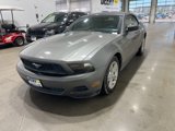 Used 2010 Ford Mustang Convertible image 3