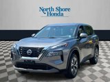 Used 2023 Nissan Rogue SV image 2