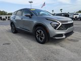 Used 2023 Kia Sportage LX image 2