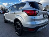 Used 2019 Ford Escape SE image 5
