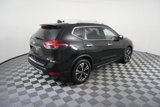 Used 2019 Nissan Rogue SV w/ Premium Package image 3