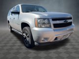 Used 2011 Chevrolet Suburban LT image 3
