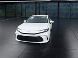 Used 2025 Toyota Camry LE image 3