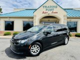Used 2020 Chrysler Voyager Lxi image 3