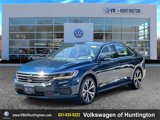 Certified 2021 Volkswagen Passat 2.0T SE image 2