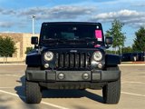 Used 2017 Jeep Wrangler Unlimited Rubicon w/ Connectivity Group image 2