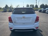 Used 2022 Chevrolet Trax LT w/ LT Convenience Package image 4