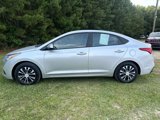 Used 2019 Hyundai Accent SE image 2