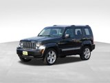Used 2012 Jeep Liberty Limited Jet w/ Comfort/Convenience Group image 3