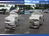 Used 2018 Ford Fusion SE w/ Fusion SE Technology Package image 2