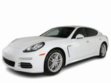 Used 2016 Porsche Panamera 4 image 3