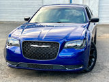 Used 2019 Chrysler 300 Touring w/ Sport Appearance Package image 3