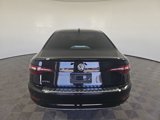 Used 2021 Volkswagen Jetta SE image 3