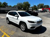 Used 2019 Jeep Cherokee Latitude w/ Cold Weather Group image 4