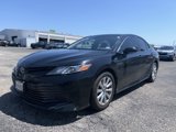 Used 2018 Toyota Camry L image 2