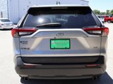Used 2020 Toyota RAV4 LE image 4