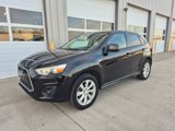 Used 2015 Mitsubishi Outlander Sport ES image 2