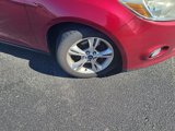 Used 2014 Ford Focus SE w/ SE Winter Package image 5