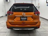 Used 2017 Nissan Rogue SV w/ SV Premium Package image 5