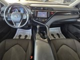 Used 2019 Toyota Camry LE image 3