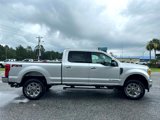 Used 2017 Ford F250 Lariat w/ Chrome Package image 4