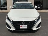 Used 2023 Nissan Altima 2.5 SV image 2