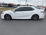 Used 2019 Toyota Camry SE image 4