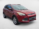 Used 2014 Ford Escape SE w/ Equipment Group 201A image 4