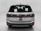 New 2025 Volkswagen Taos SE image 4