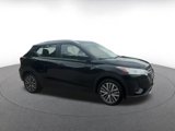 Used 2024 Nissan Kicks SV image 2
